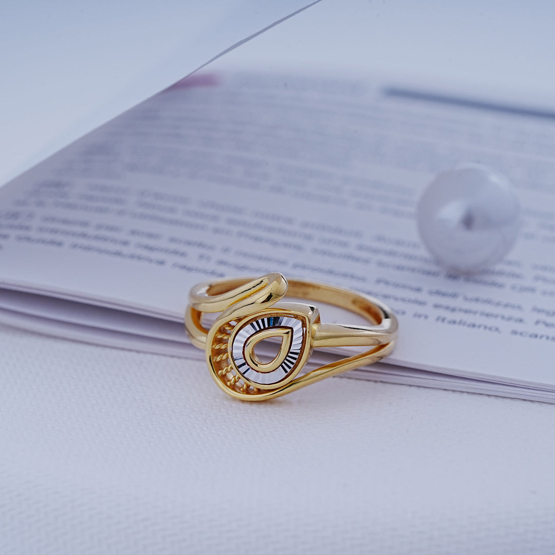 9K Gold Ring