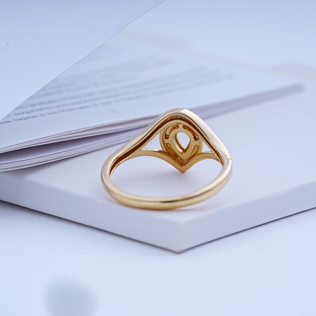 9K Gold Ring