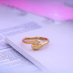 Load image into Gallery viewer, 9K Gold Ring
