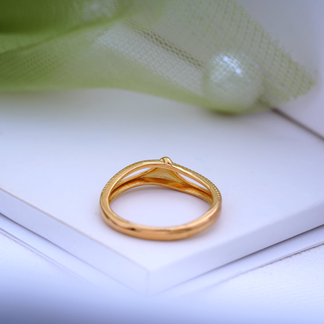 9K Gold Ring