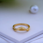 Load image into Gallery viewer, 9K Gold Ring
