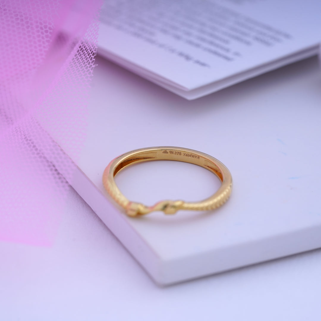9K Gold Ring
