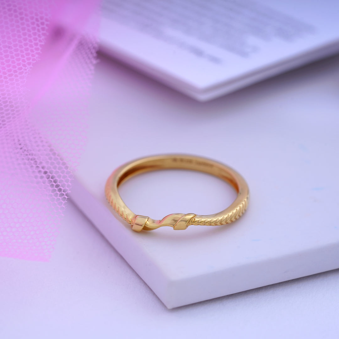 9K Gold Ring