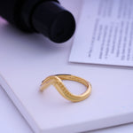 Load image into Gallery viewer, 9K Gold Ring
