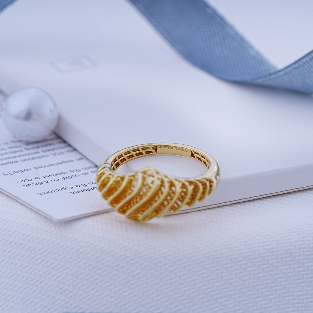 9K Gold Ring