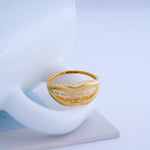 Load image into Gallery viewer, 9K Gold Ring Caia
