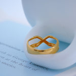 Load image into Gallery viewer, 9K Gold Ring Caia
