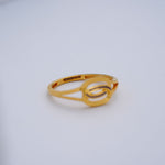 Load image into Gallery viewer, 9K Gold Ring Caia
