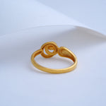 Load image into Gallery viewer, 9K Gold Ring Caia
