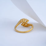 Load image into Gallery viewer, 9K Gold Ring Caia
