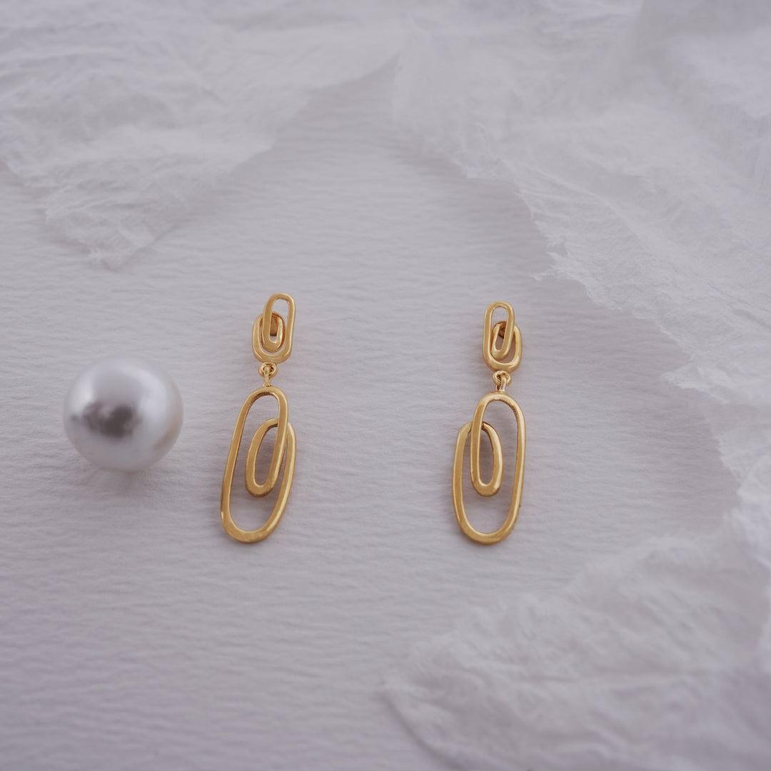 9K Gold Drop Earrings