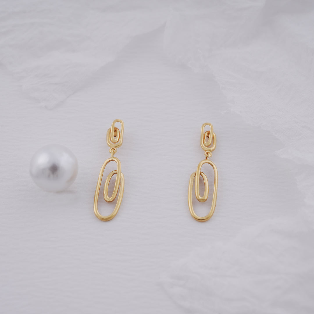 9K Gold Drop Earrings