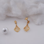 Load image into Gallery viewer, 9K Gold Drop Earrings
