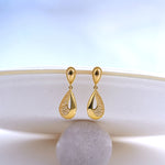 Load image into Gallery viewer, 9K Gold Drop Earrings
