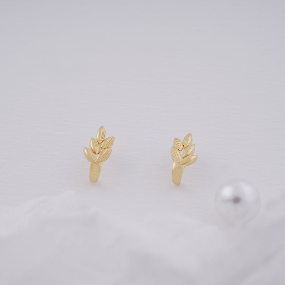 9K Gold Stud Earrings