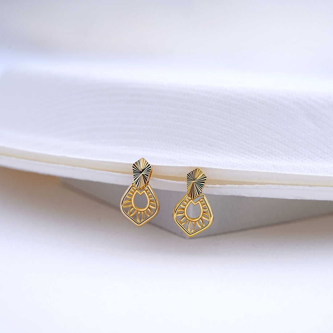 9K Gold Stud Earrings