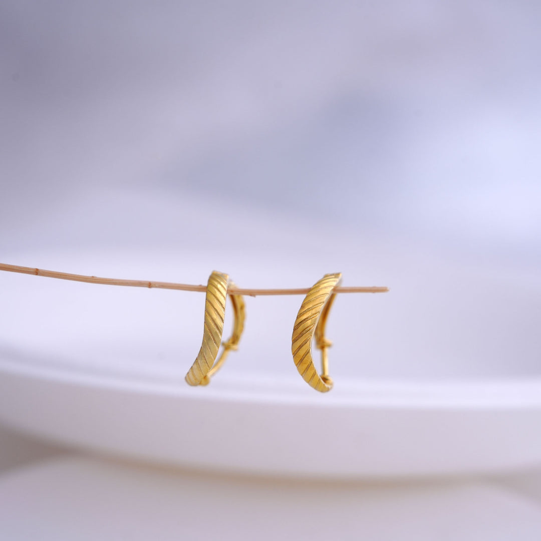 9K Gold Hugging Earrings