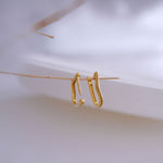 Load image into Gallery viewer, 9K Gold Hoop Earrings
