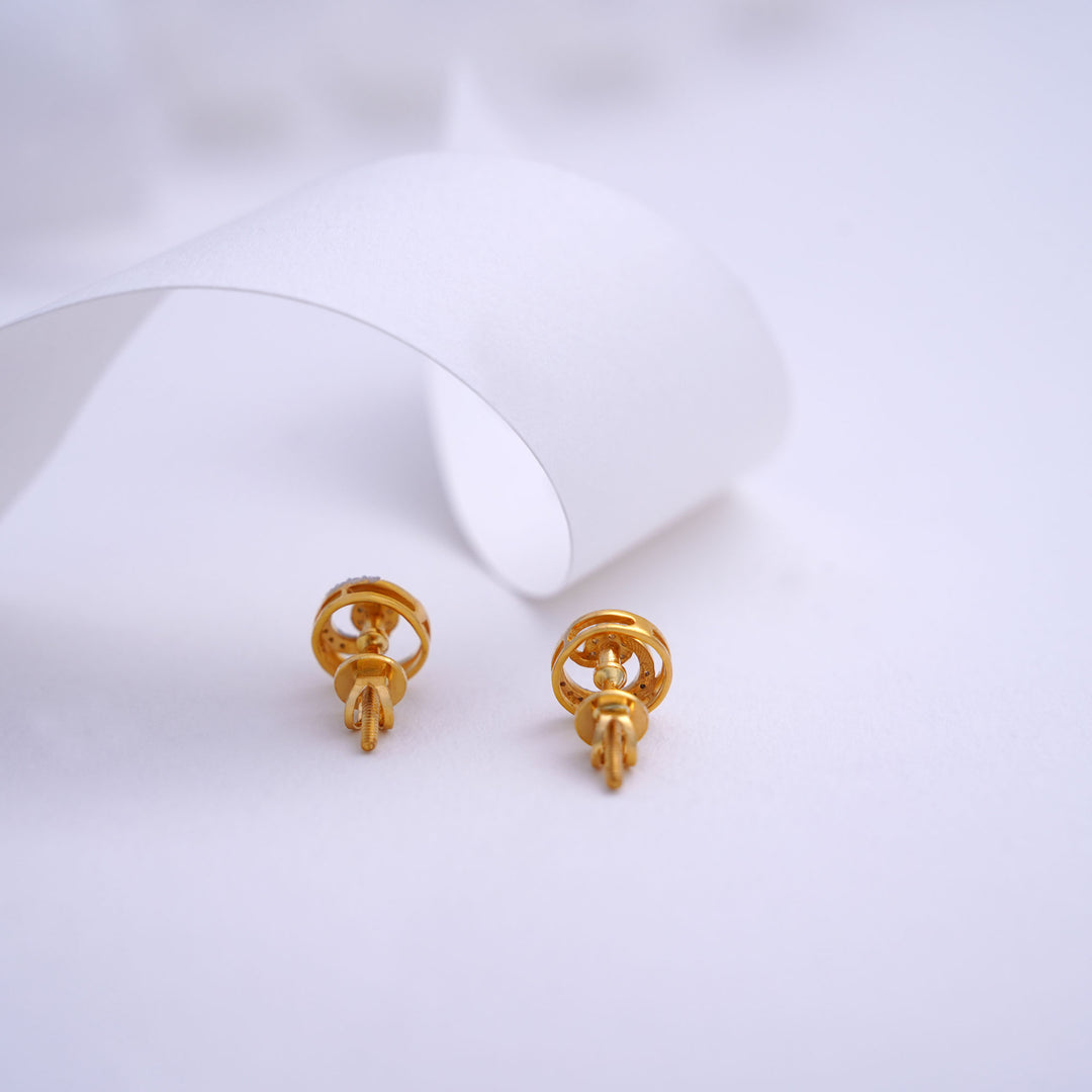 9K Gold Stud Caia