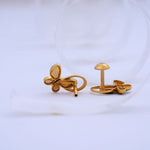 Load image into Gallery viewer, 9K Gold Stud Caia
