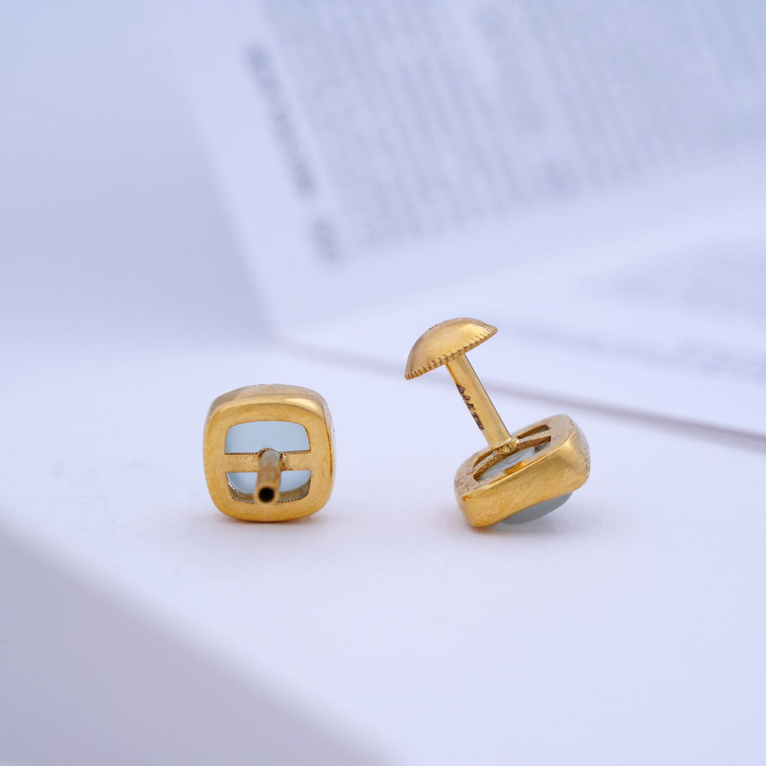 9K Gold Stud Caia
