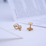 Load image into Gallery viewer, 9K Gold Stud Caia
