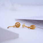 Load image into Gallery viewer, 9K Gold Stud Caia

