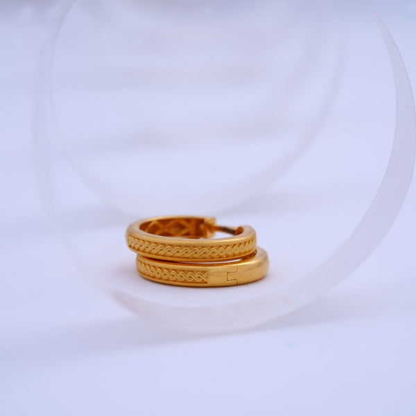 9K Gold Stud Caia