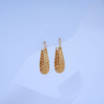 Load image into Gallery viewer, 9K Gold Stud Earrings Caia
