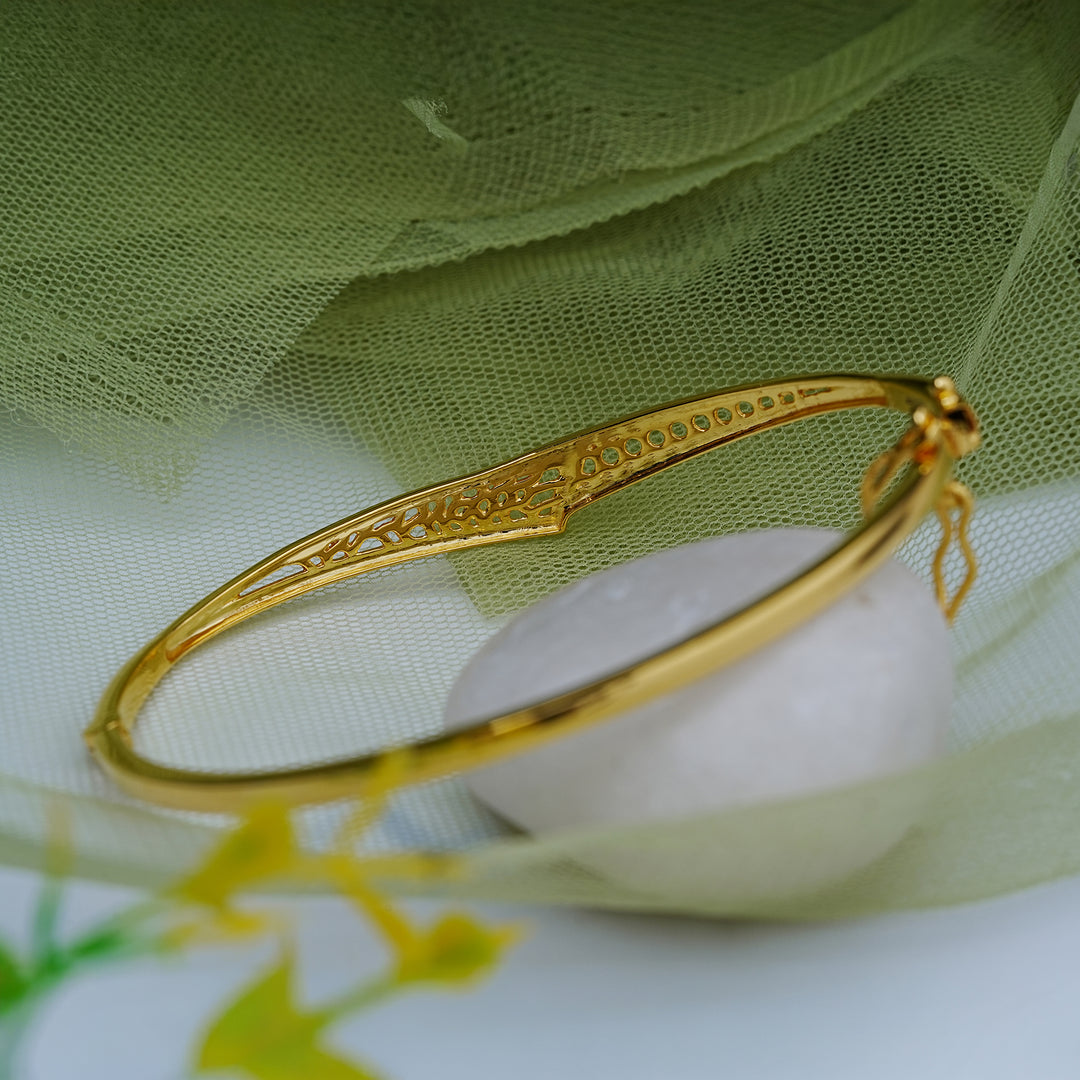 9K Gold Bangle