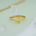 Load image into Gallery viewer, 9K Gold Ring for Office Wear
