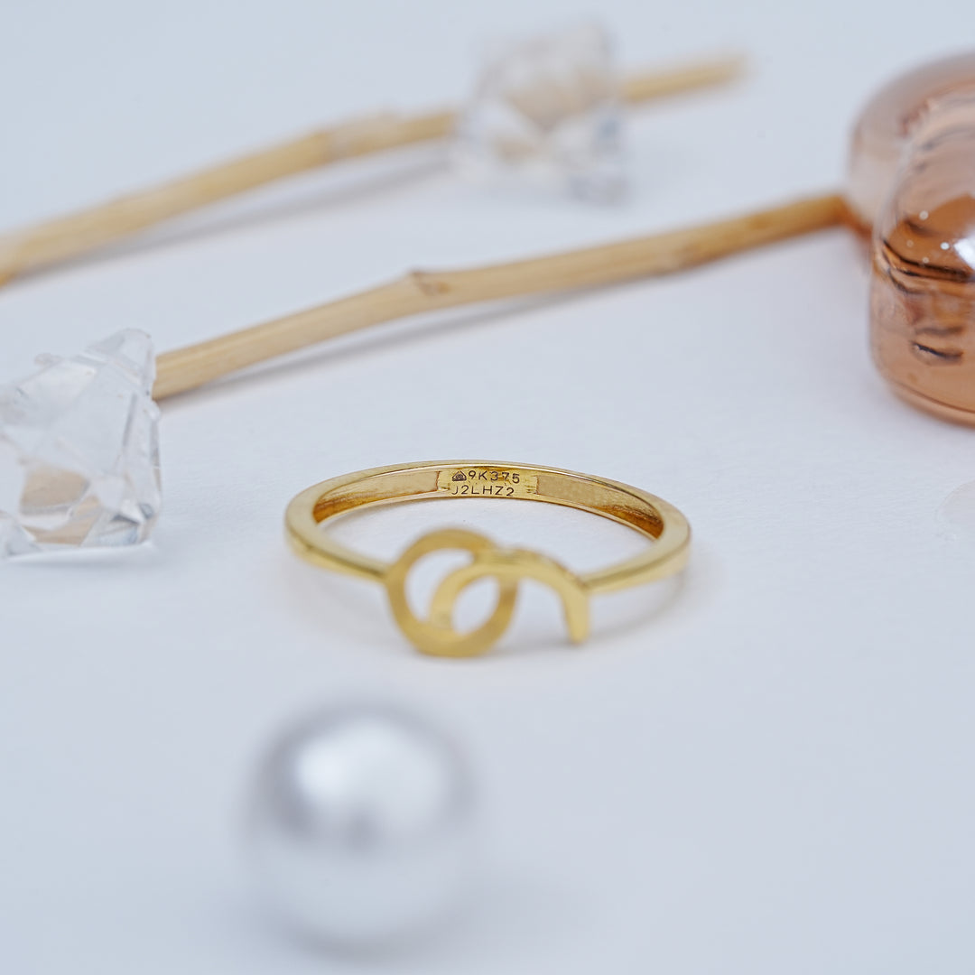 9K Gold Ring for Office Wear