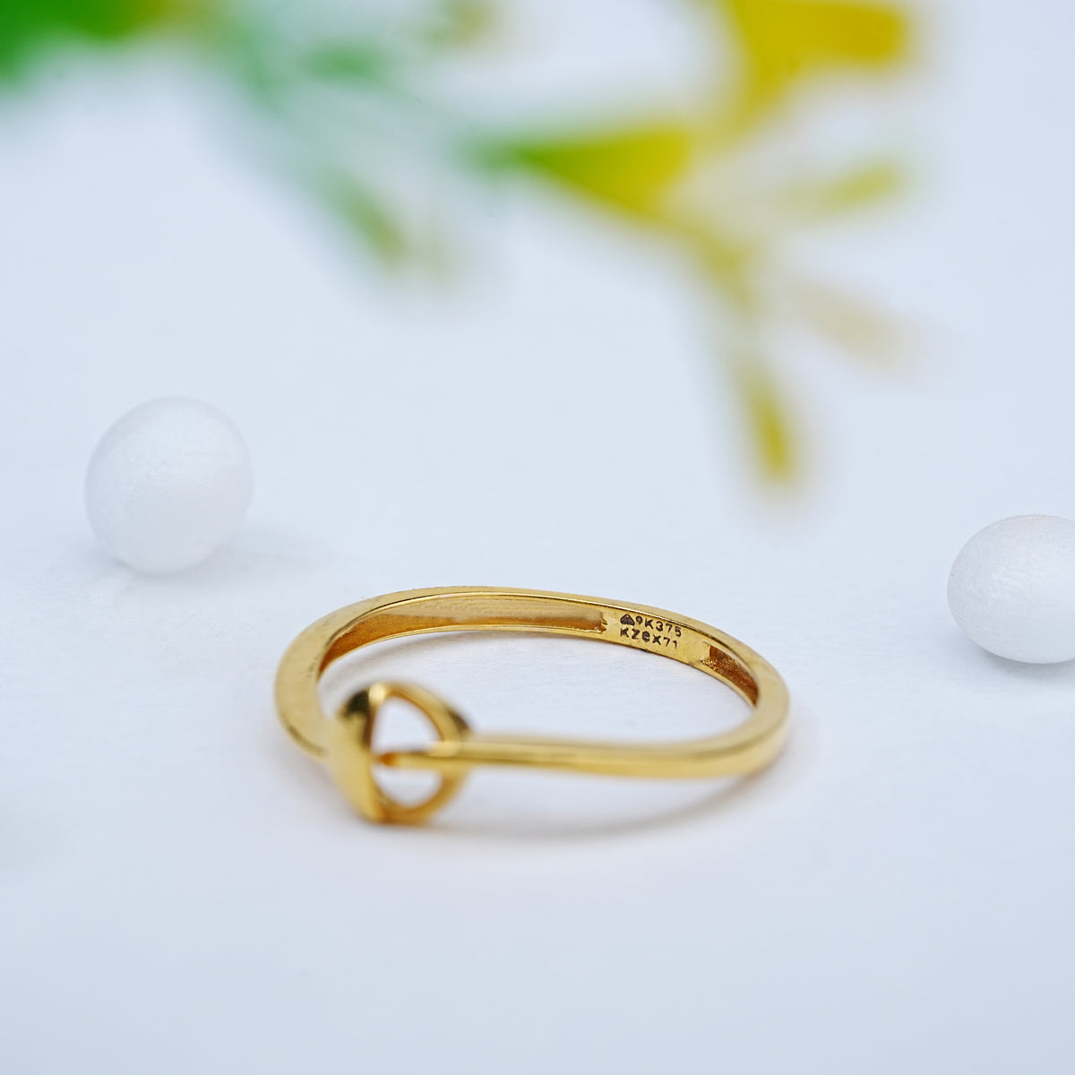 9k gold ring for office wear