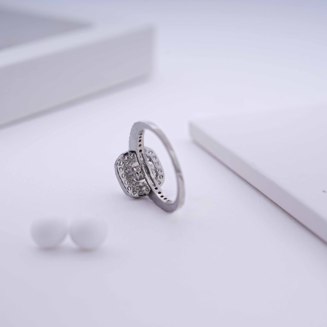 925 Silver Ring with Swarovski Stone