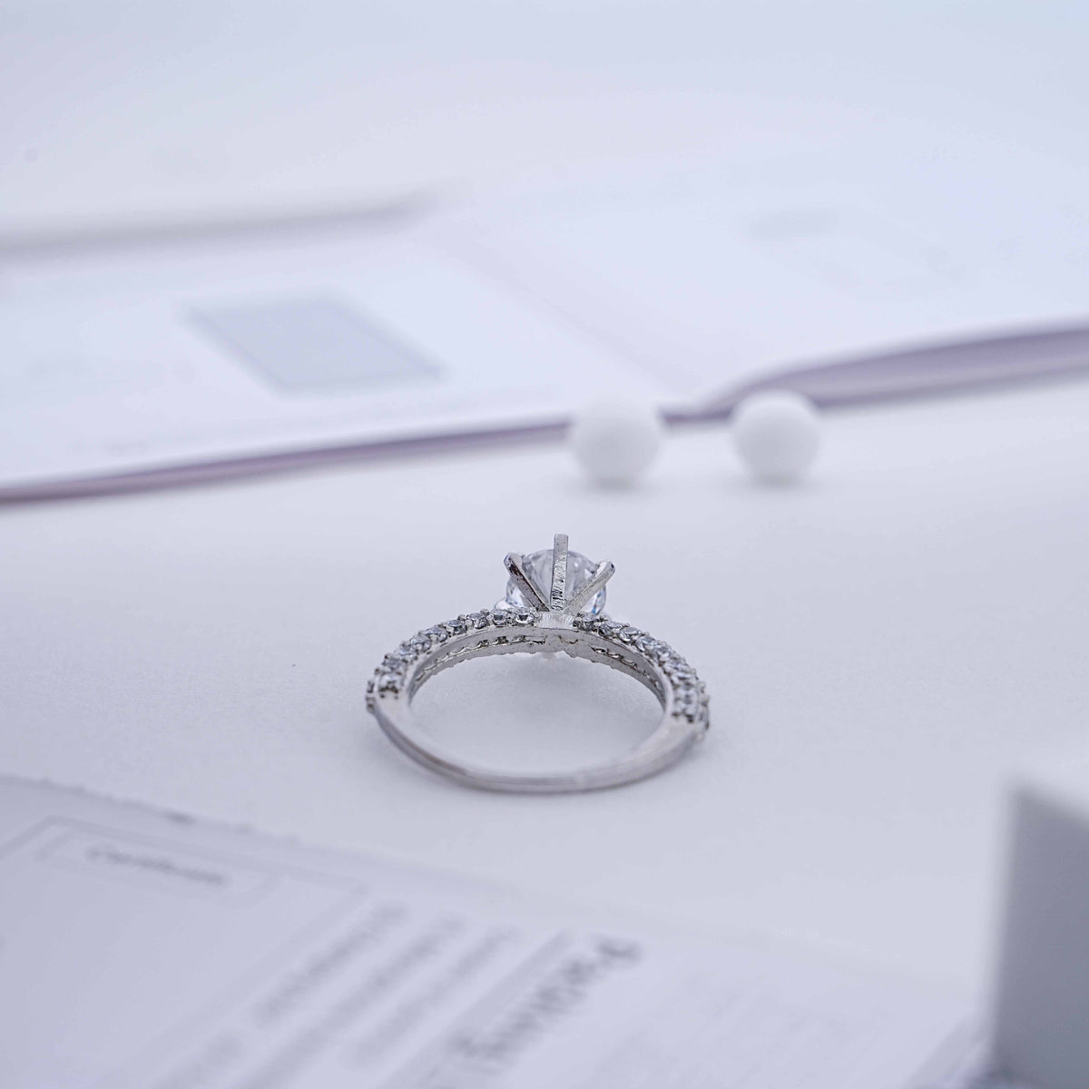 925 silver ring with swarovski stone