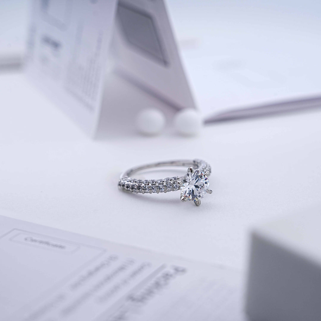 925 Silver Ring with Swarovski Stone