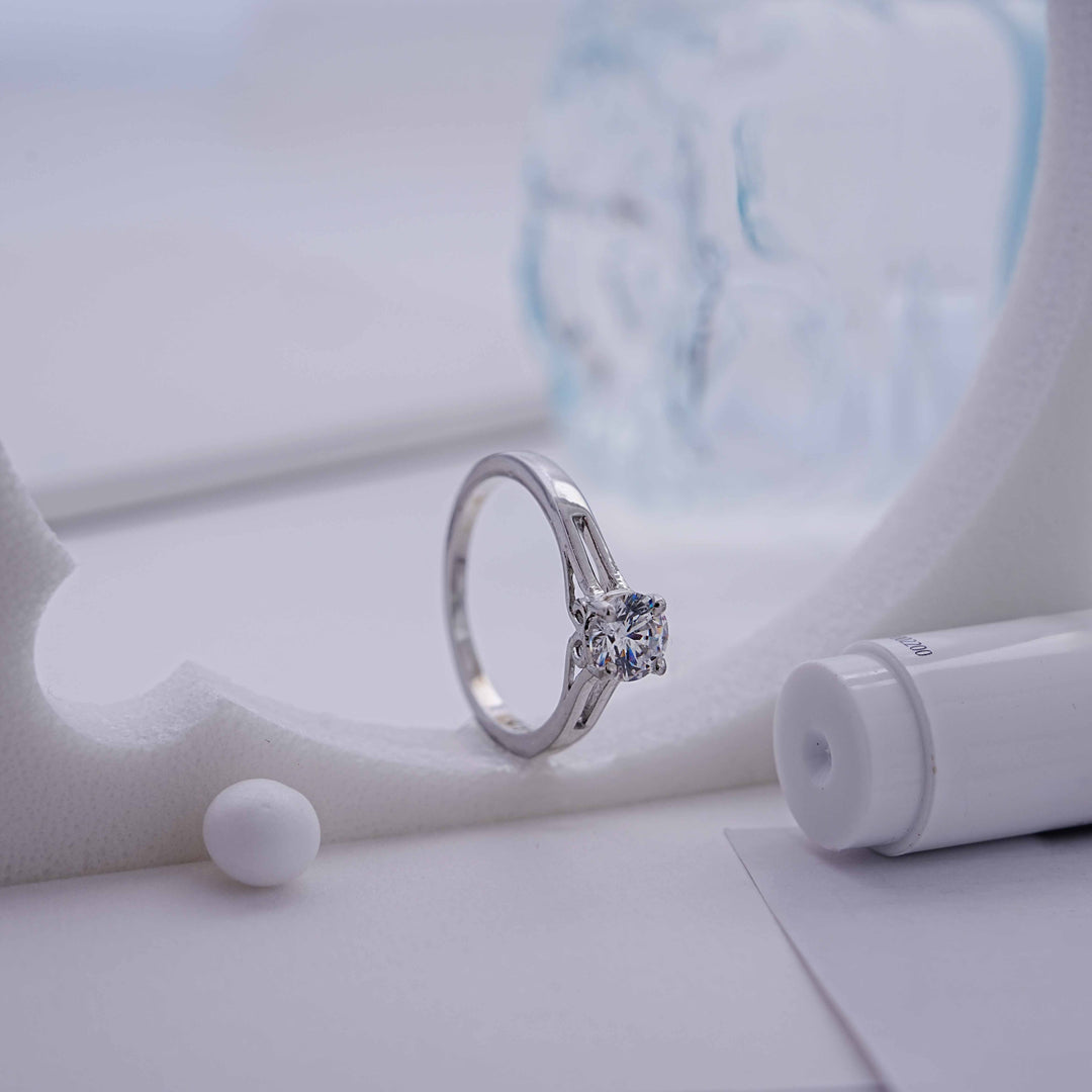 925 Silver Ring with Swarovski Stone