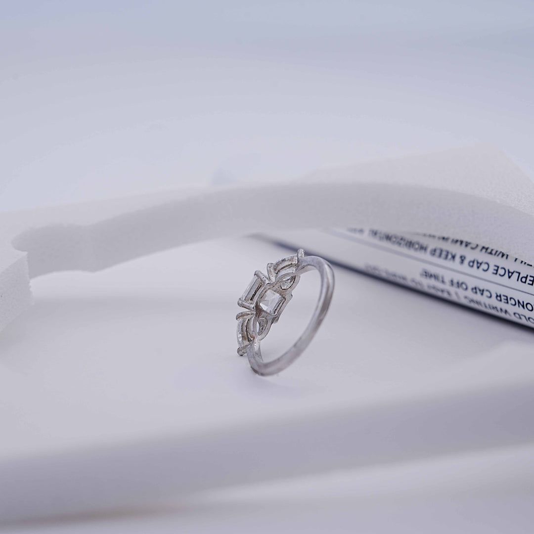 925 Silver Ring with Swarovski Stone