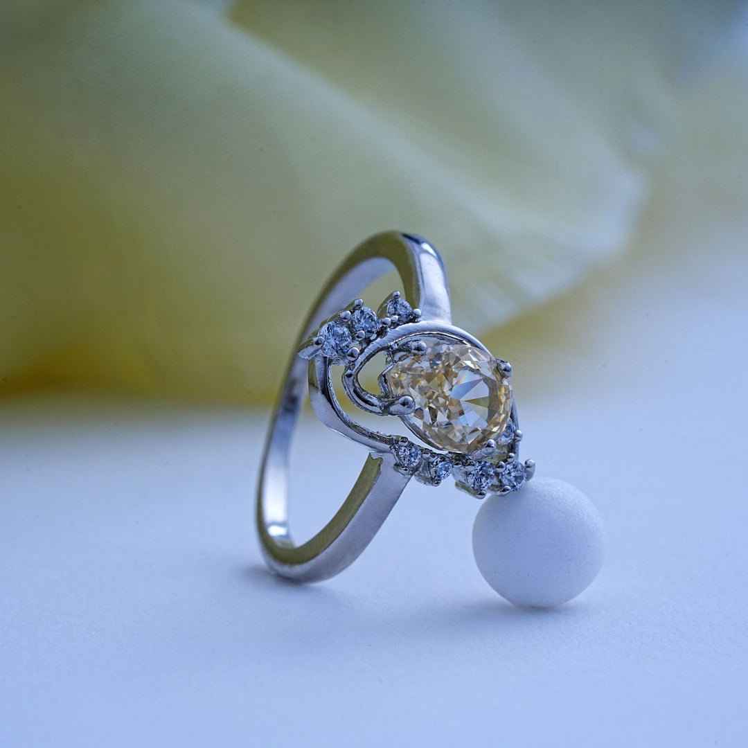 925 Silver Ring with Swarovski Stone