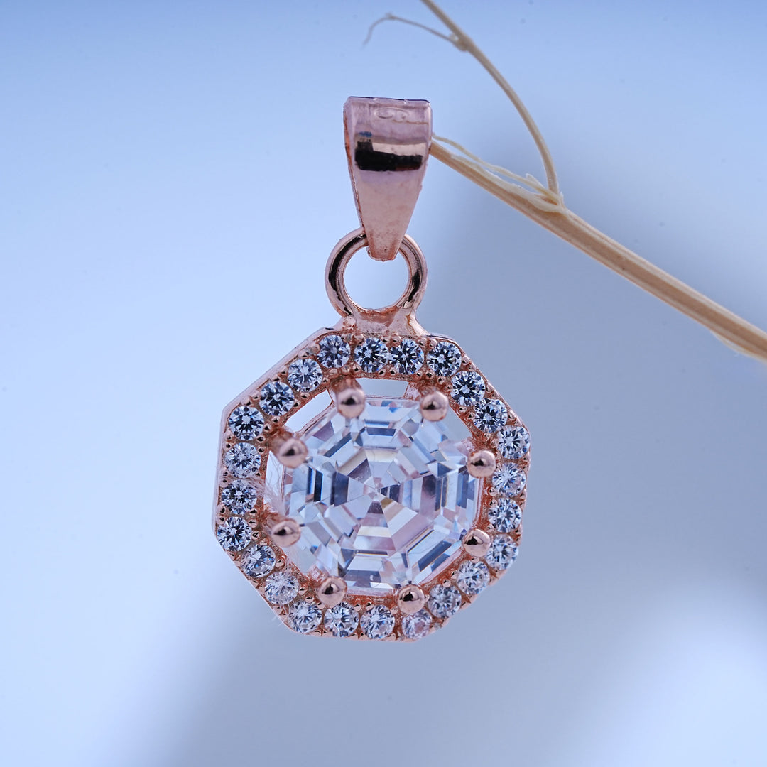 925 Silver Pendant with Matching pair of stud