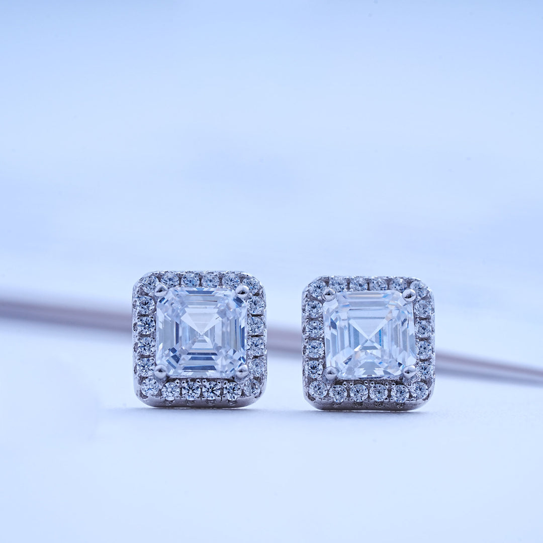 925 Silver Pendant with matching pair of stud